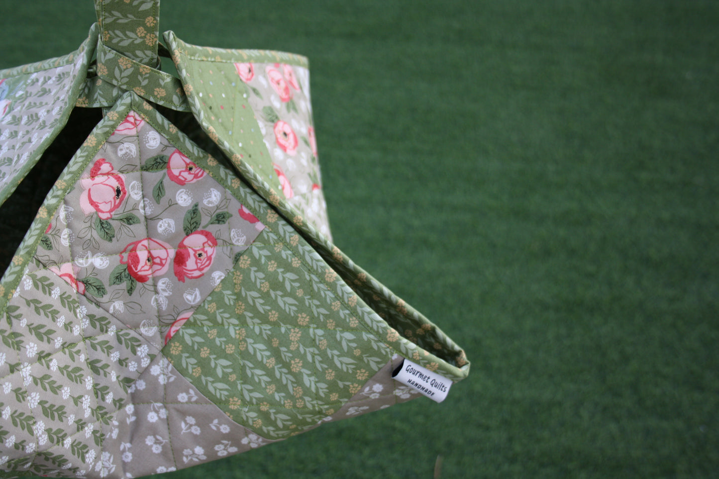 Quilted Casserole Holder