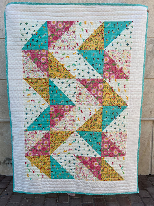 Modern Triangles Crib Quilt