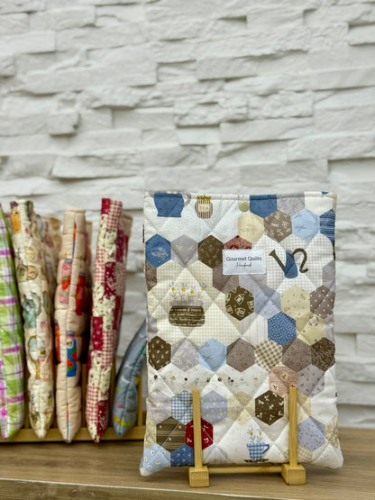 Quilted Book & Ipad sleeves (medium)
