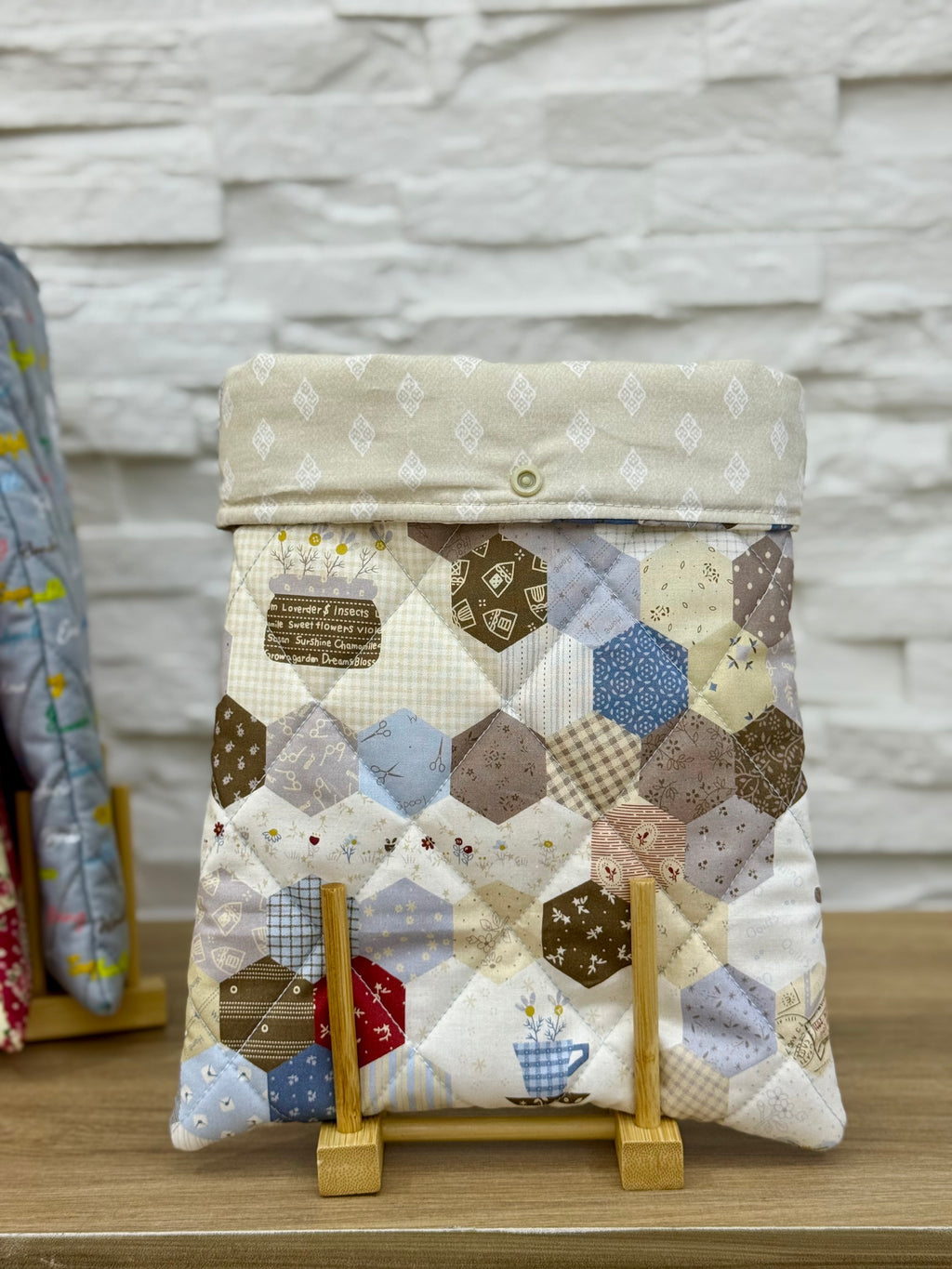 Quilted Book & Ipad sleeves (medium)