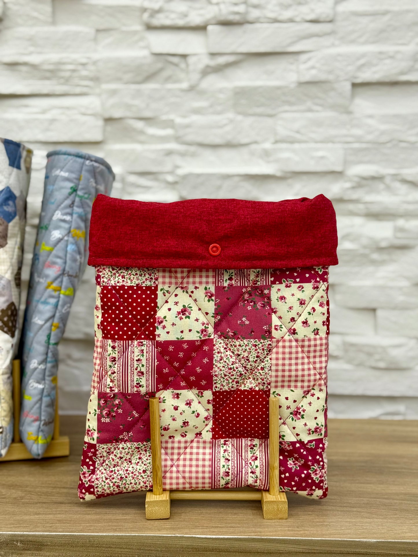 Quilted Book & Ipad sleeves (medium)