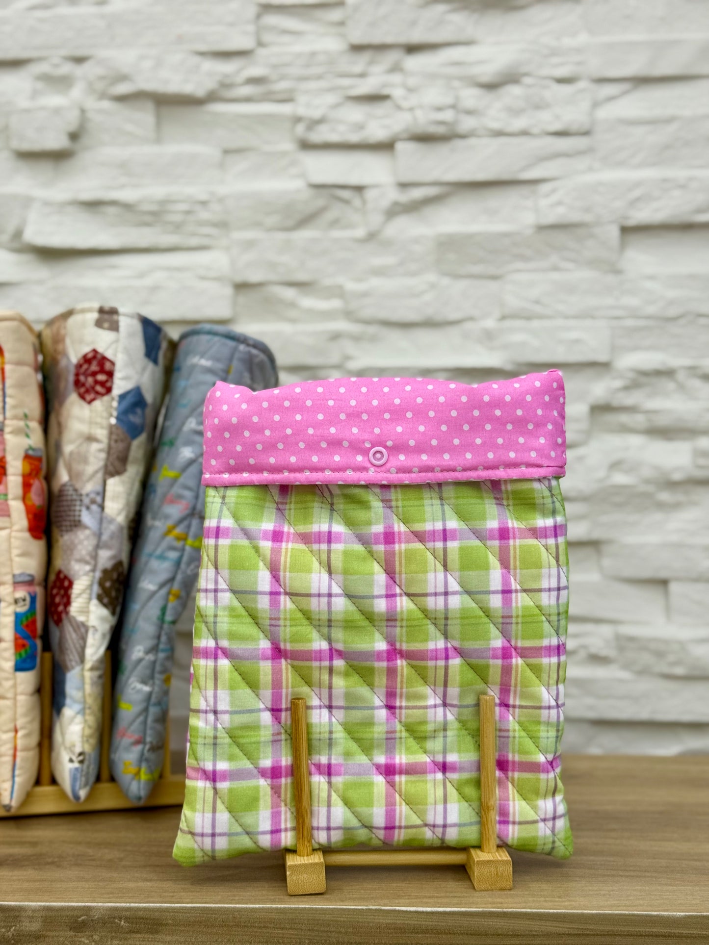 Quilted Book & Ipad sleeves (medium)