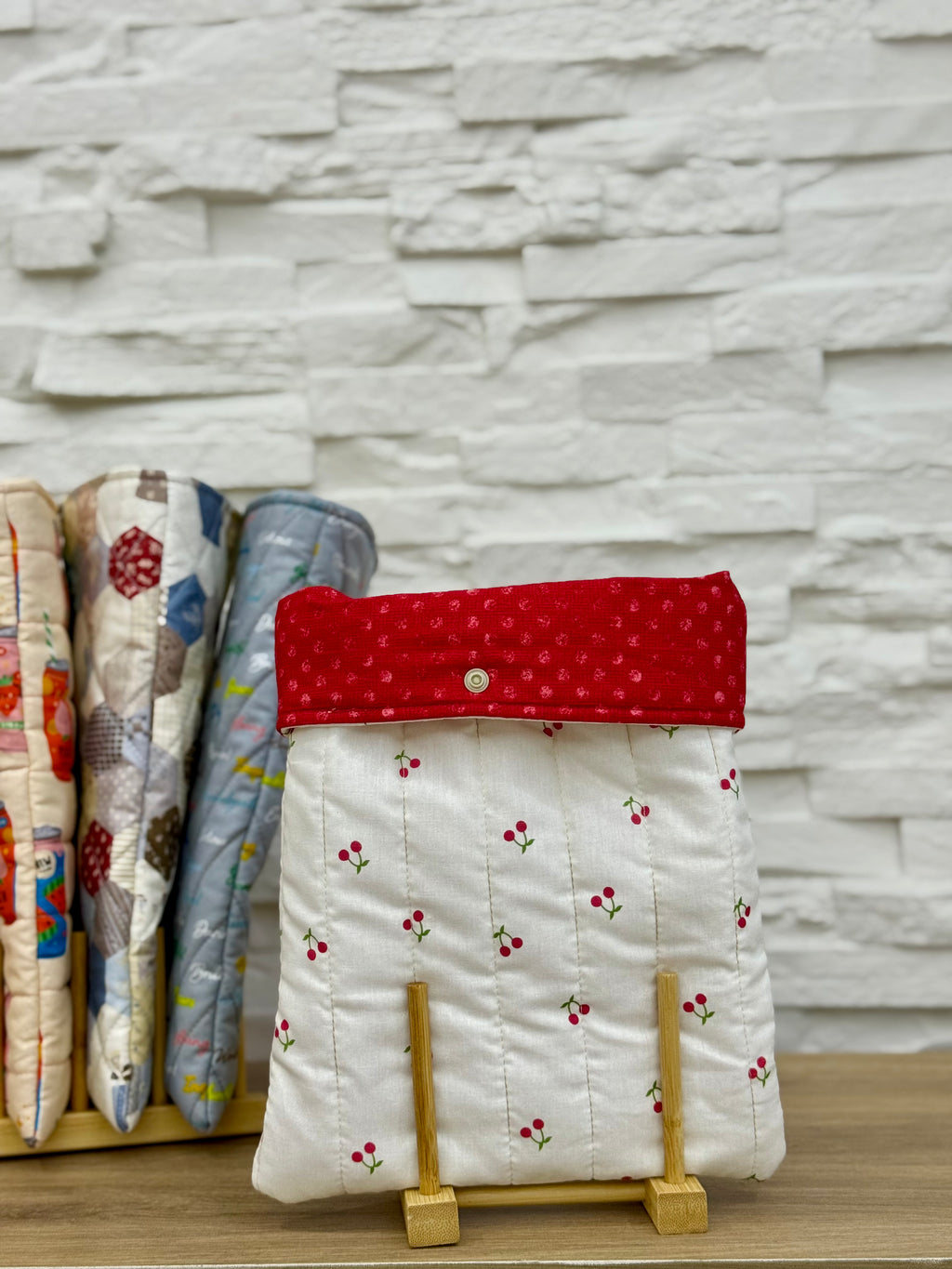 Quilted Book & Ipad sleeves (medium)