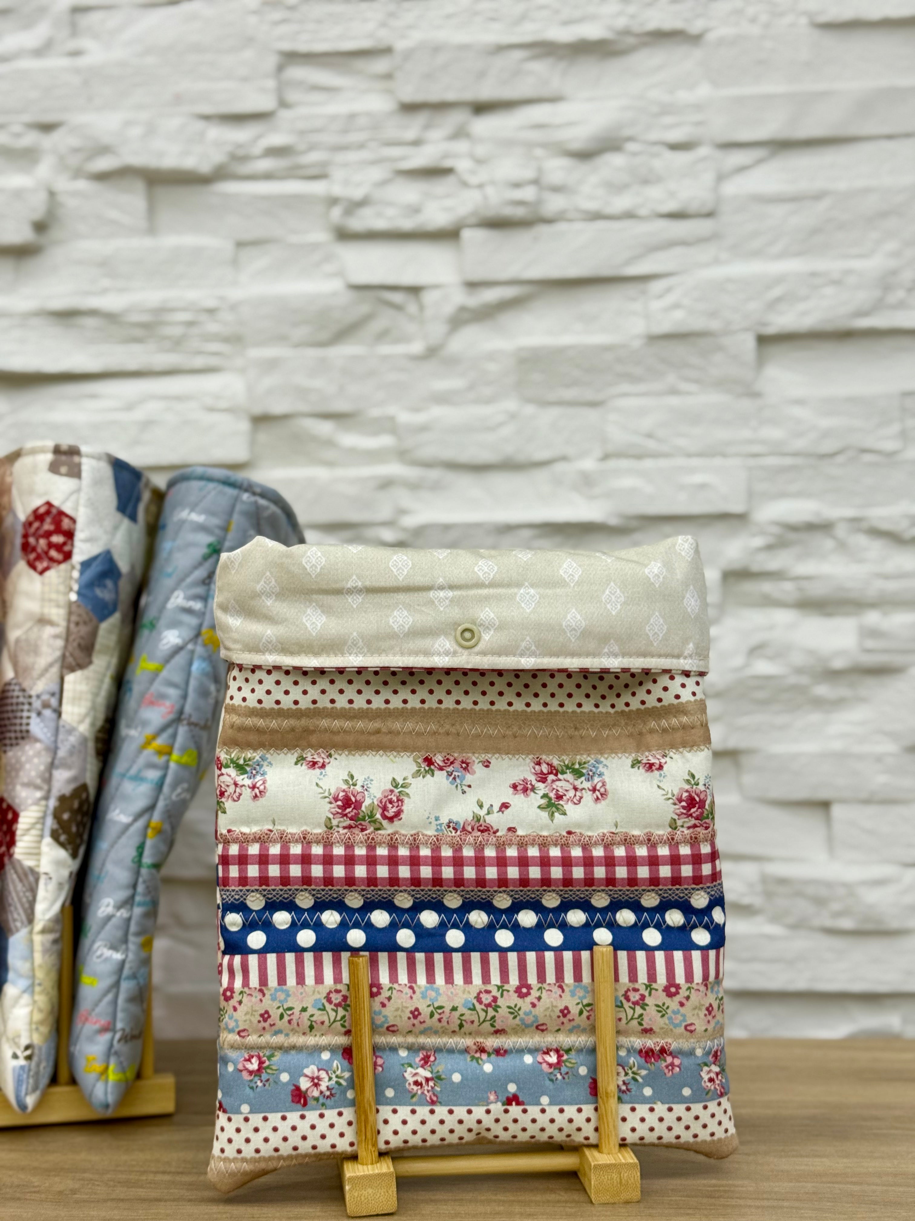 Quilted Book & Ipad sleeves (medium)